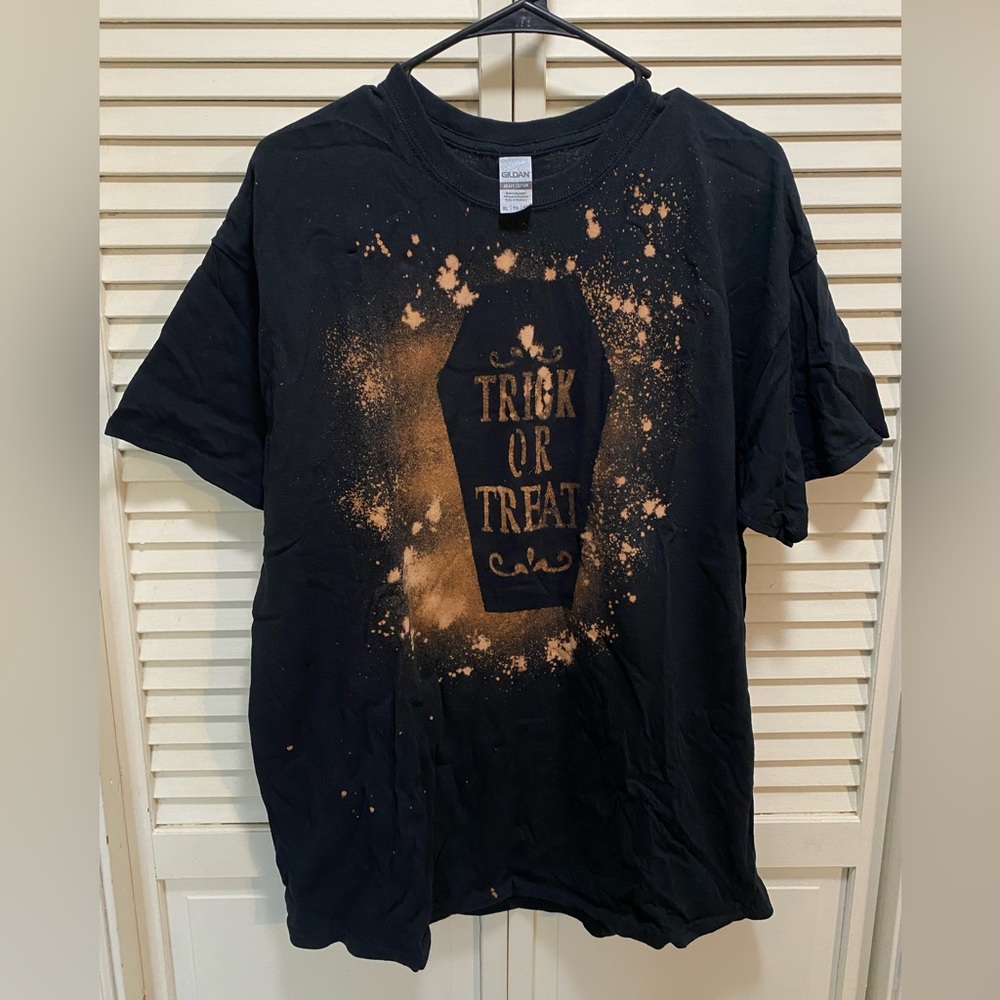 Halloween reverse tie dye t-shirt
